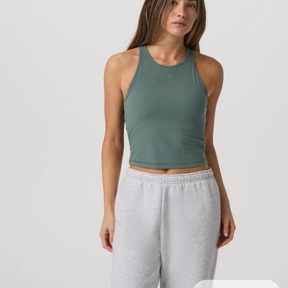 GREEN - Vuori Plyo Tank - Picture 1 of 4